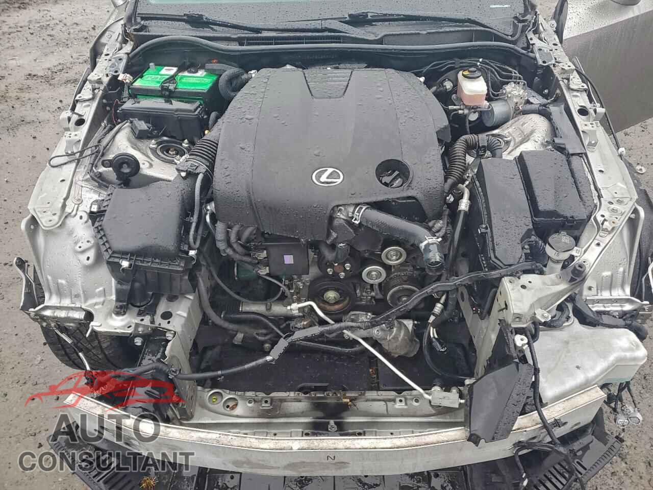 LEXUS IS 2015 - JTHCF1D24F5025846