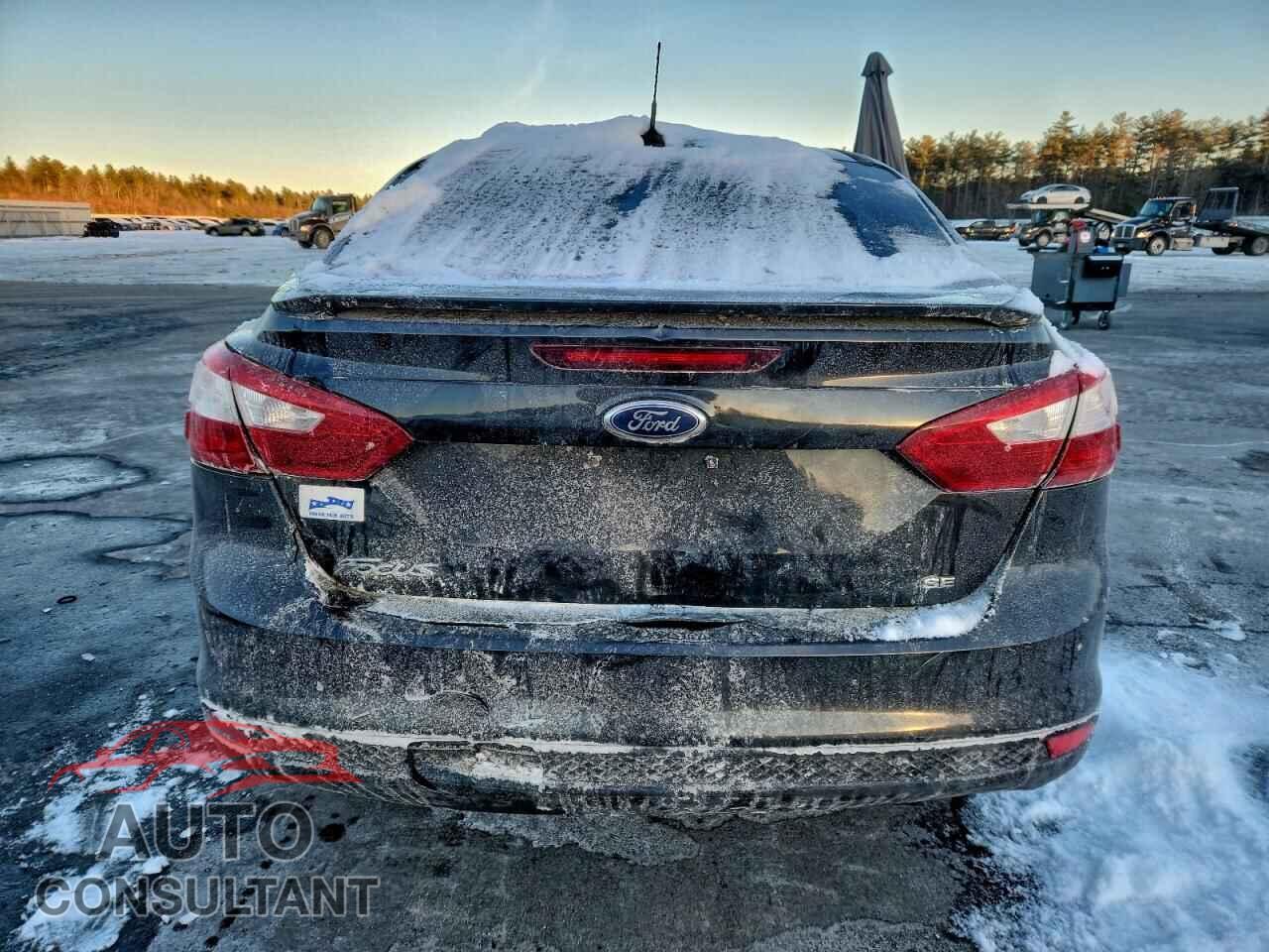 FORD FOCUS 2014 - 1FADP3F29EL201401