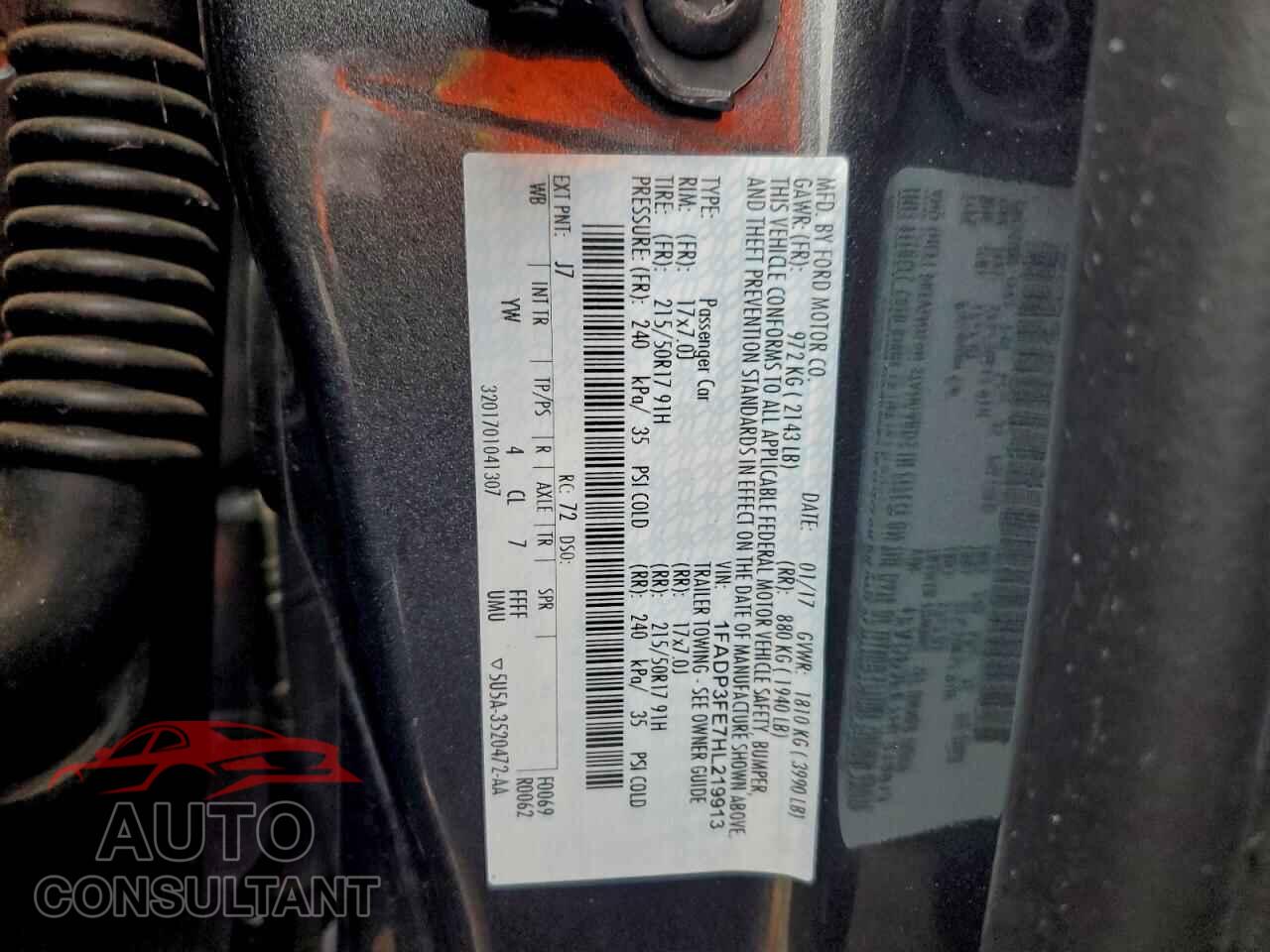 FORD FOCUS 2017 - 1FADP3FE7HL219913