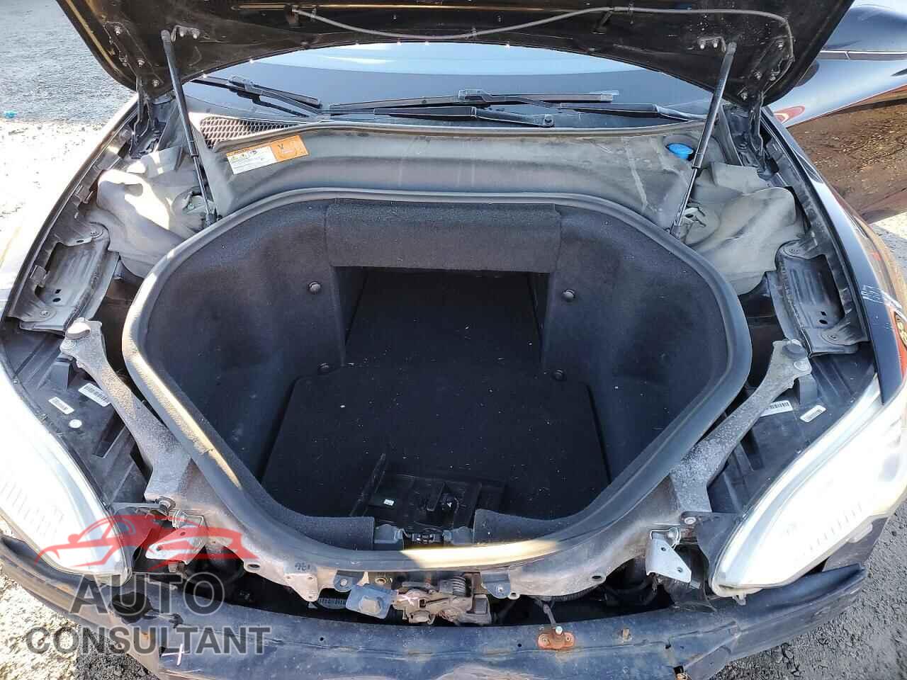 TESLA MODEL S 2012 - 5YJSA1CP8CFP02979