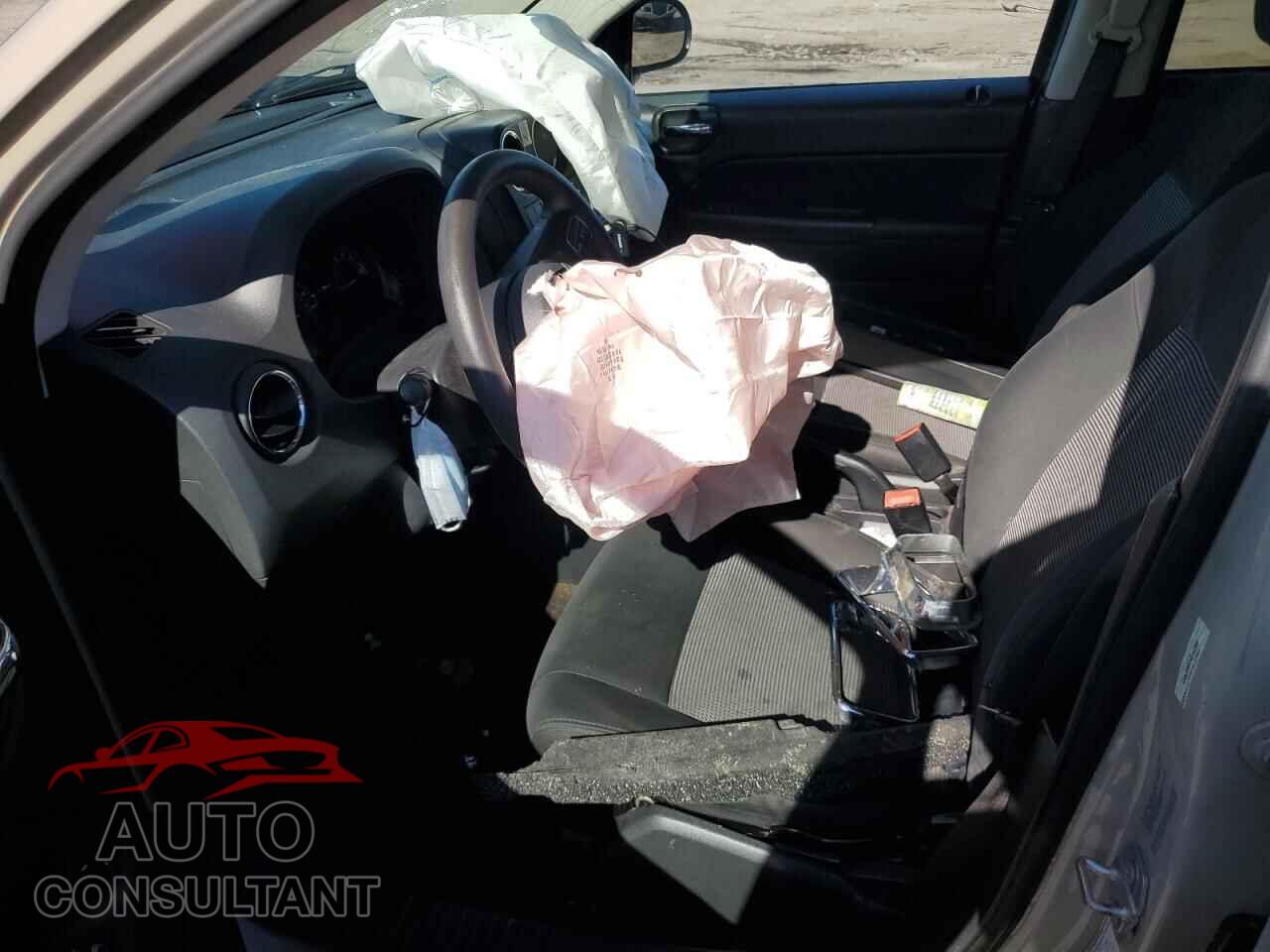 JEEP COMPASS 2017 - 1C4NJDBB2HD143593