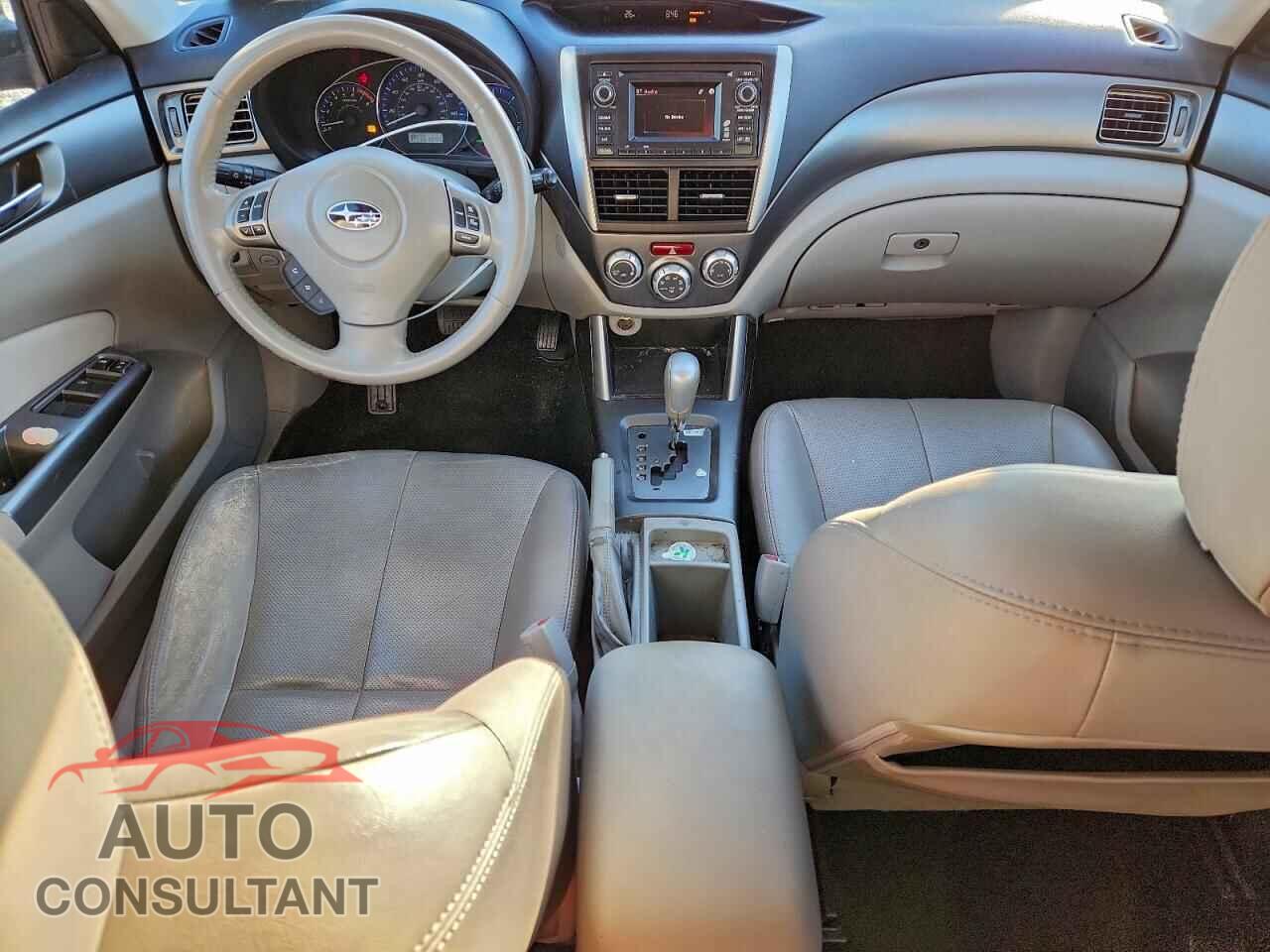 SUBARU FORESTER 2011 - JF2SHAEC2BH702935
