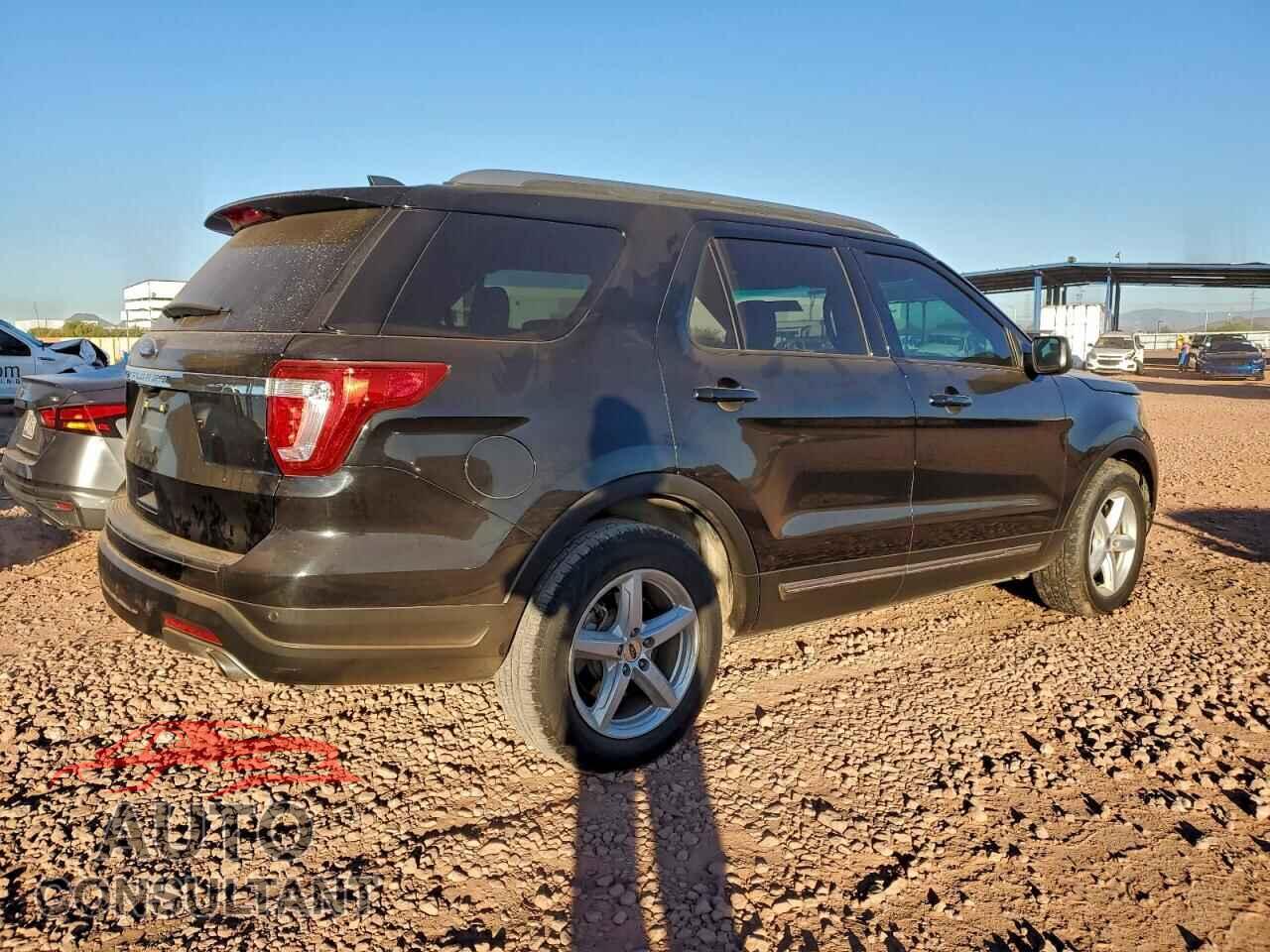 FORD EXPLORER 2018 - 1FM5K7D80JGB79511