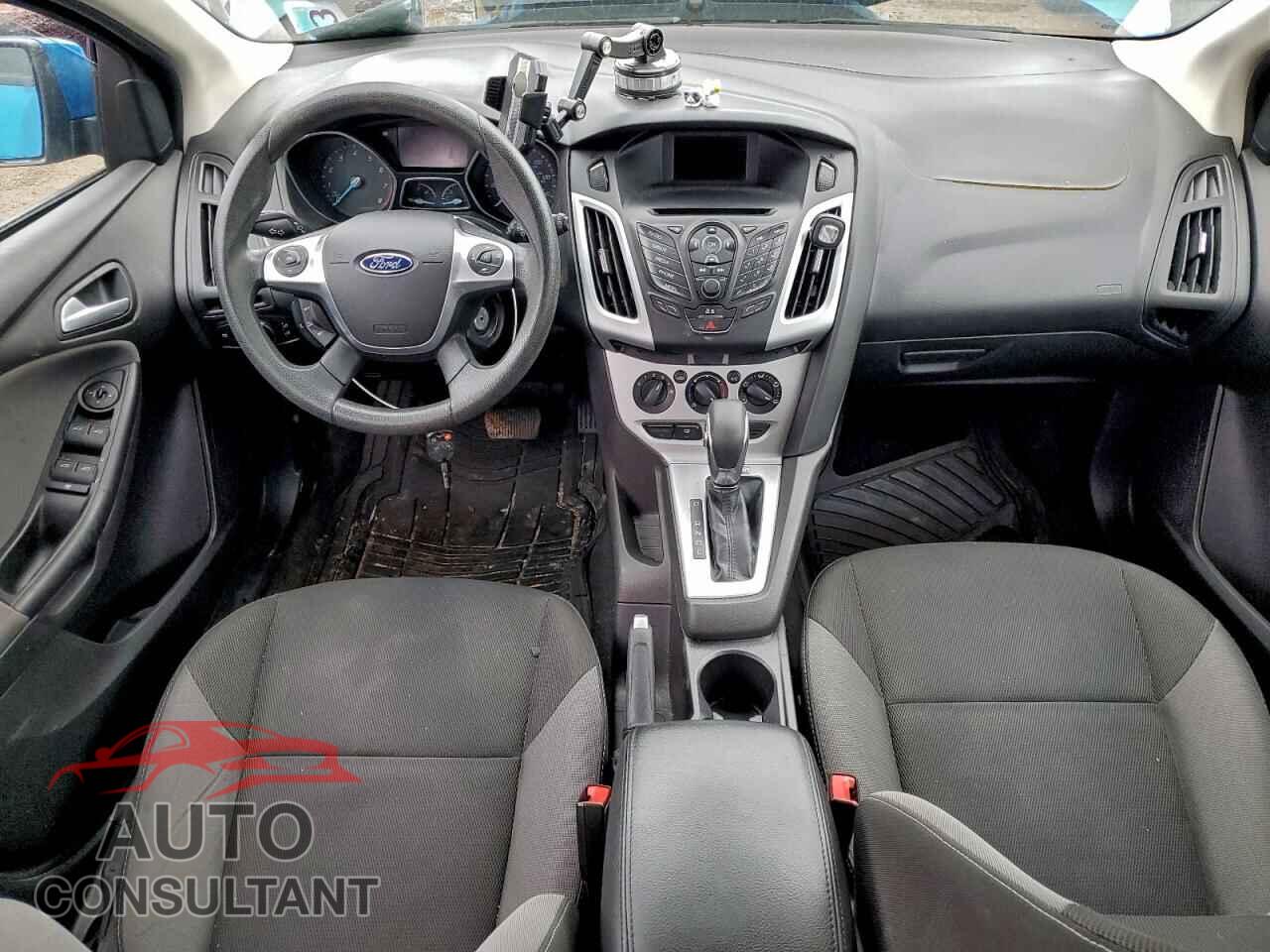 FORD FOCUS 2014 - 1FADP3K29EL128505