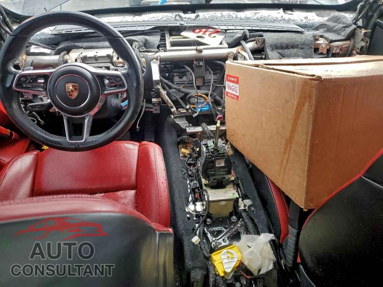 PORSCHE CAYENNE 2017 - WP1AA2A26HKA86362