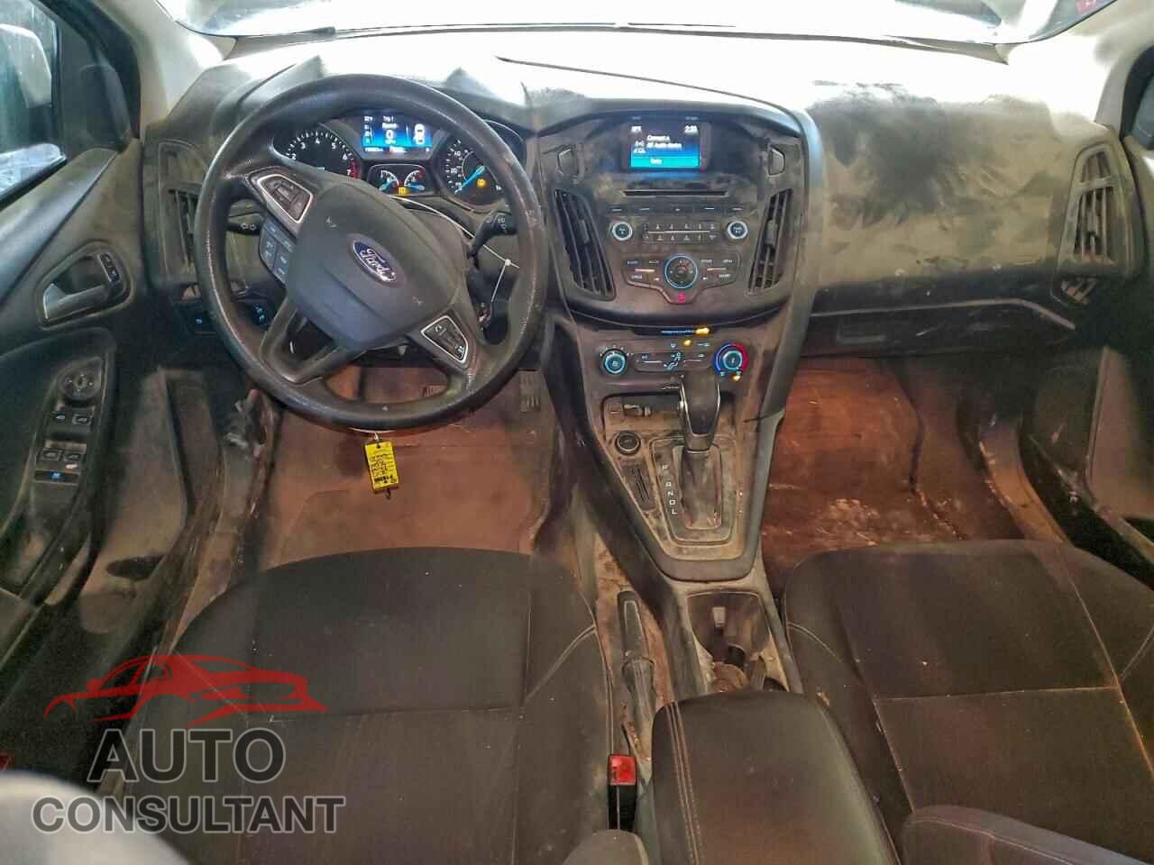 FORD FOCUS 2017 - 1FADP3F24HL346592