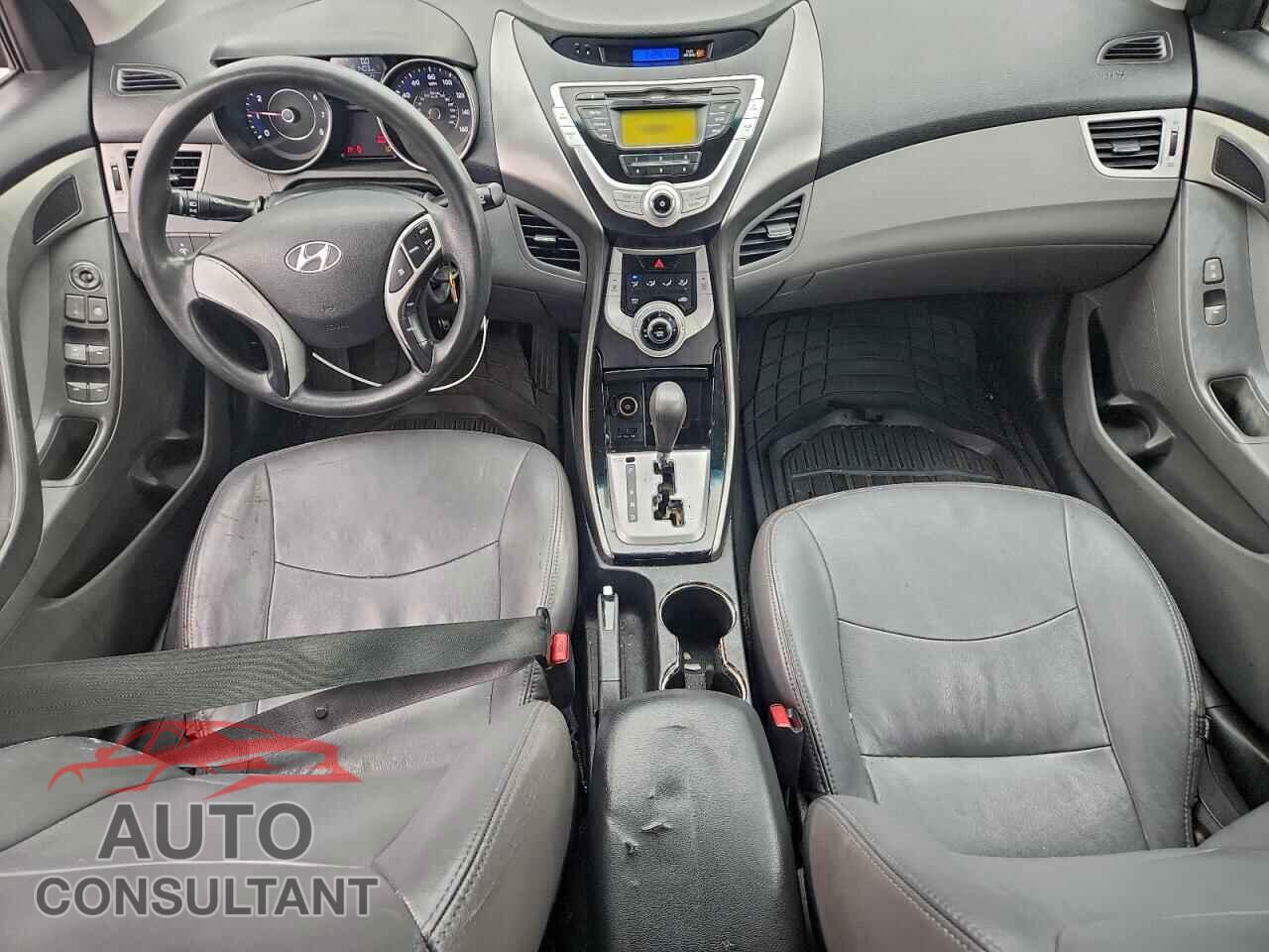 HYUNDAI ELANTRA 2012 - 5NPDH4AE5CH112764