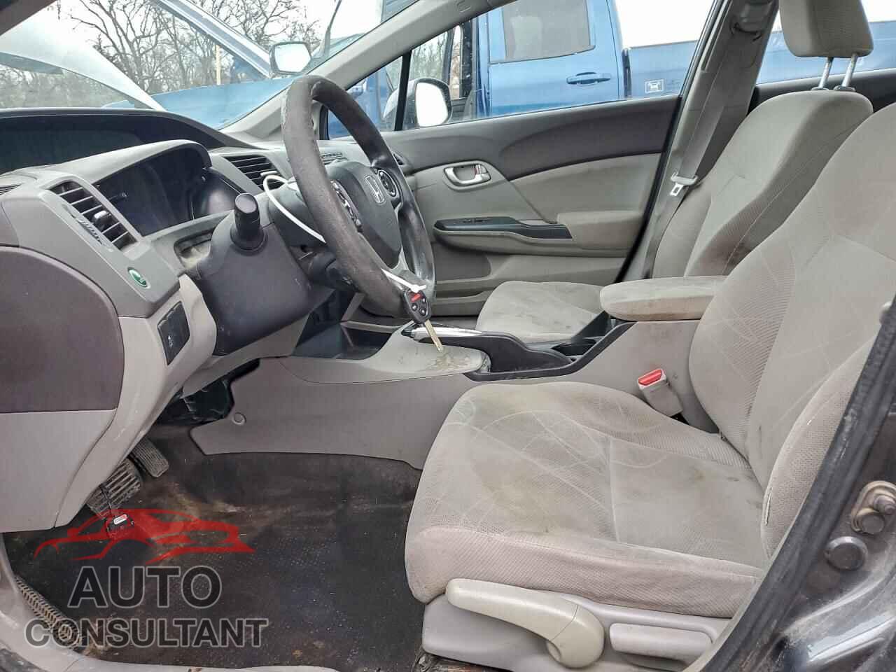 HONDA CIVIC 2012 - 2HGFB2F86CH611164