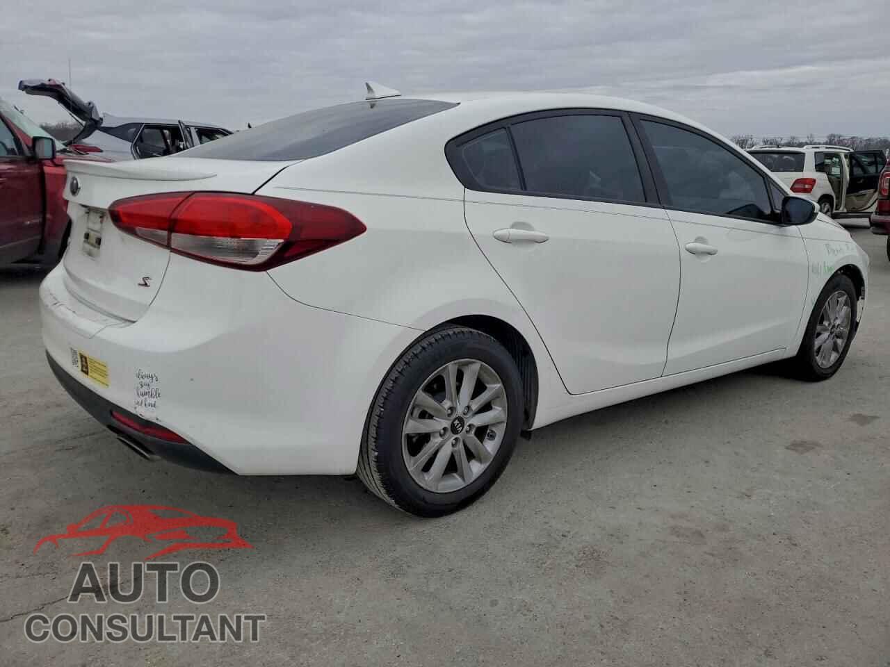 KIA FORTE 2017 - 3KPFL4A71HE014870