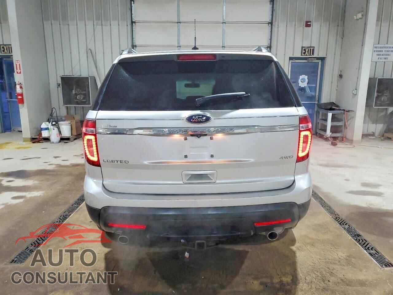 FORD EXPLORER 2015 - 1FM5K8F89FGA09657
