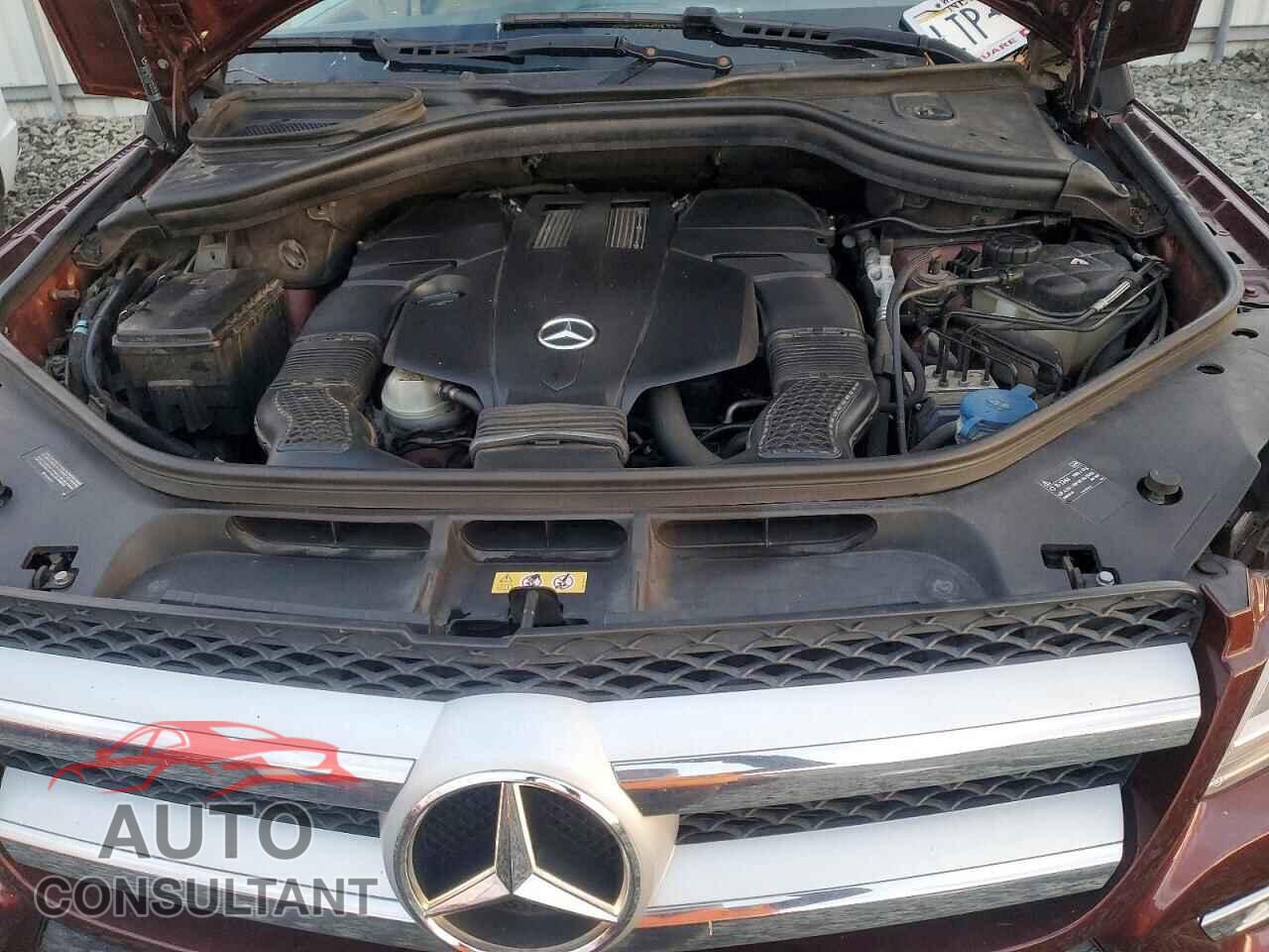 MERCEDES-BENZ GL-CLASS 2015 - 4JGDF6EEXFA481011