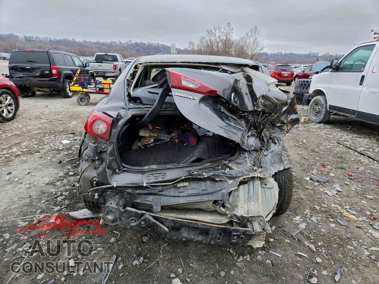 MAZDA 3 2017 - 3MZBN1V71HM112799