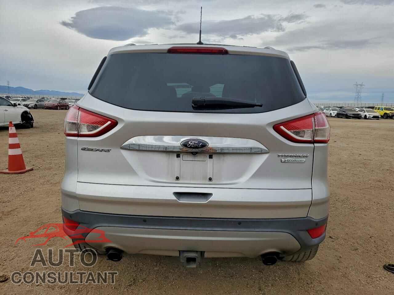 FORD ESCAPE 2015 - 1FMCU0J90FUC79994