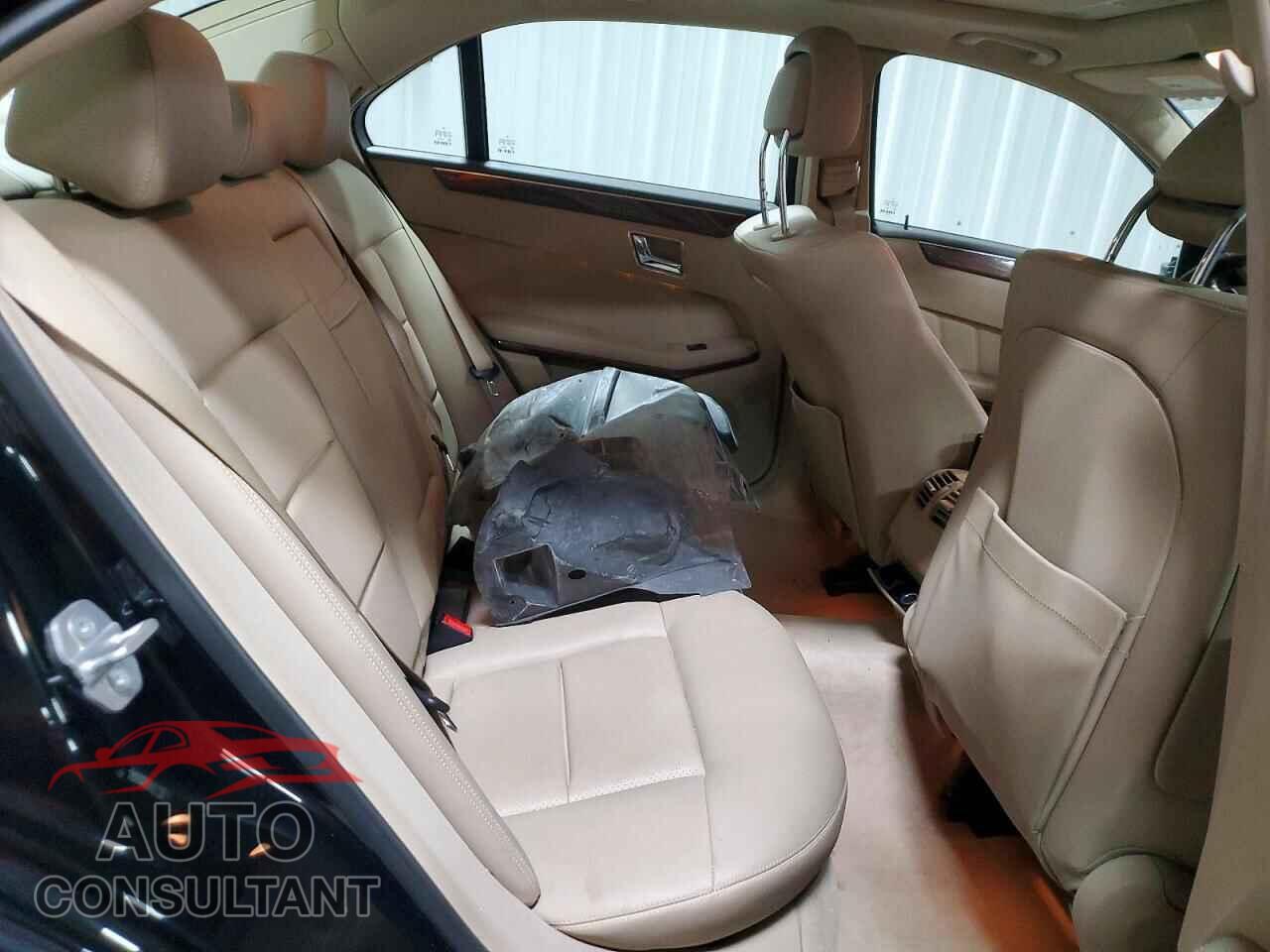 MERCEDES-BENZ E-CLASS 2010 - WDDHF8HB5AA227935