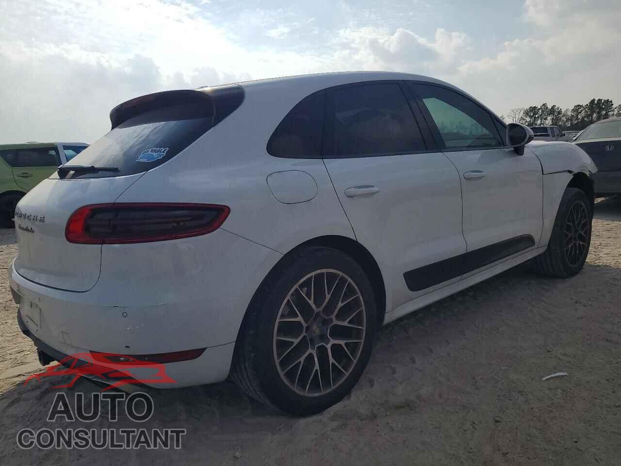 PORSCHE MACAN 2016 - WP1AF2A59GLB90025