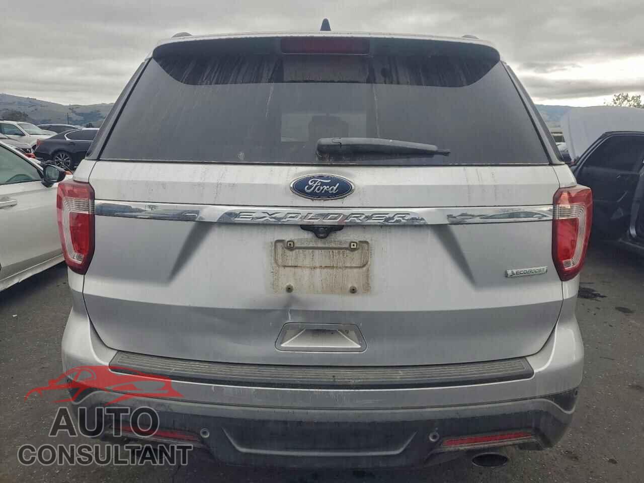 FORD EXPLORER 2018 - 1FM5K7BH8JGB11816