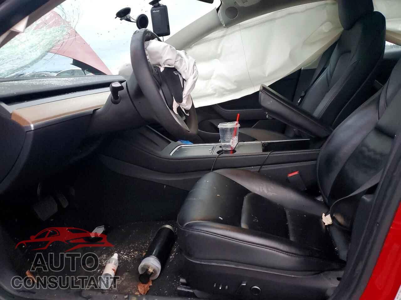 TESLA MODEL 3 2022 - 5YJ3E1EA8NF288459