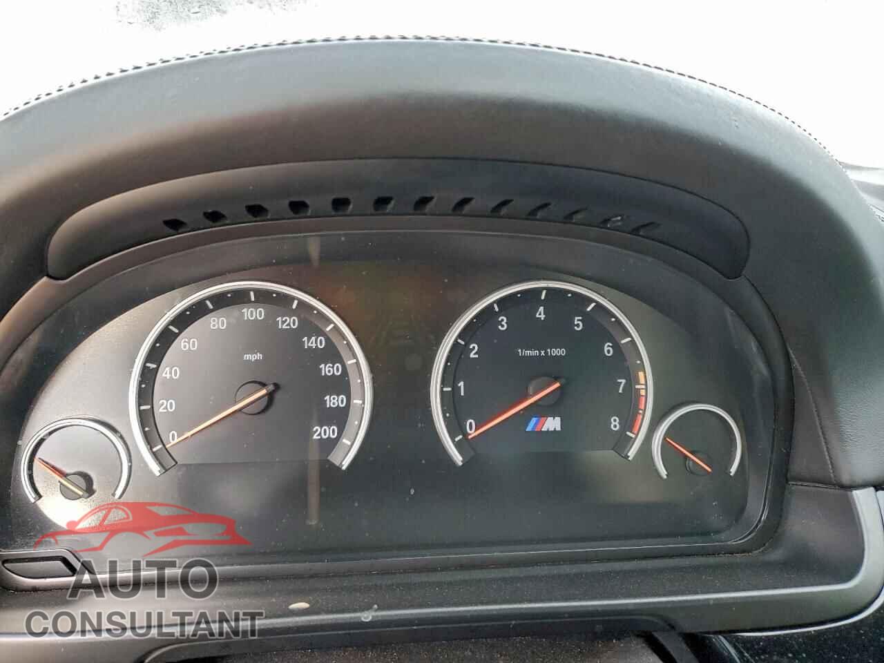 BMW M5 2013 - WBSFV9C56DC772717