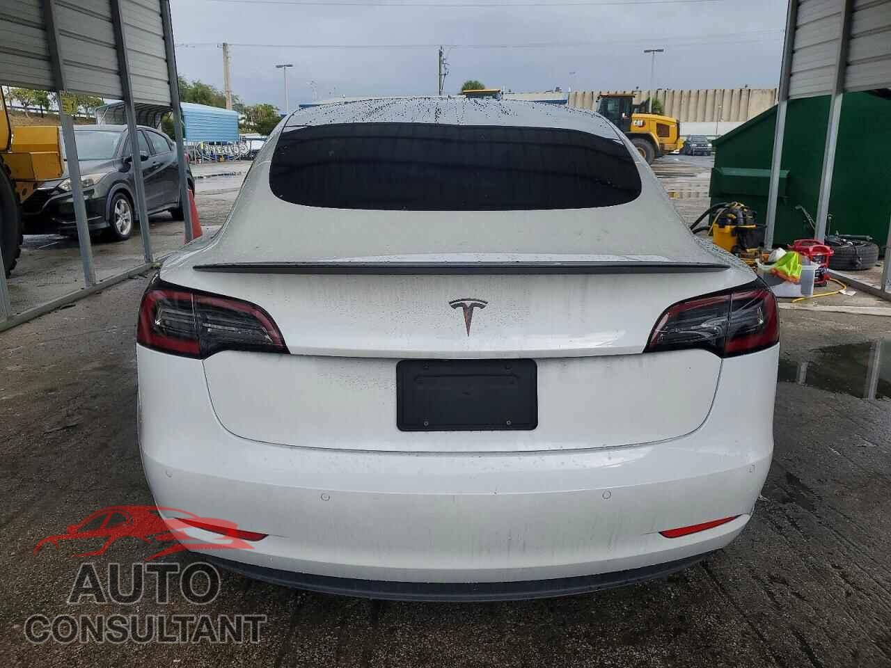 TESLA MODEL 3 2019 - 5YJ3E1EA3KF417722
