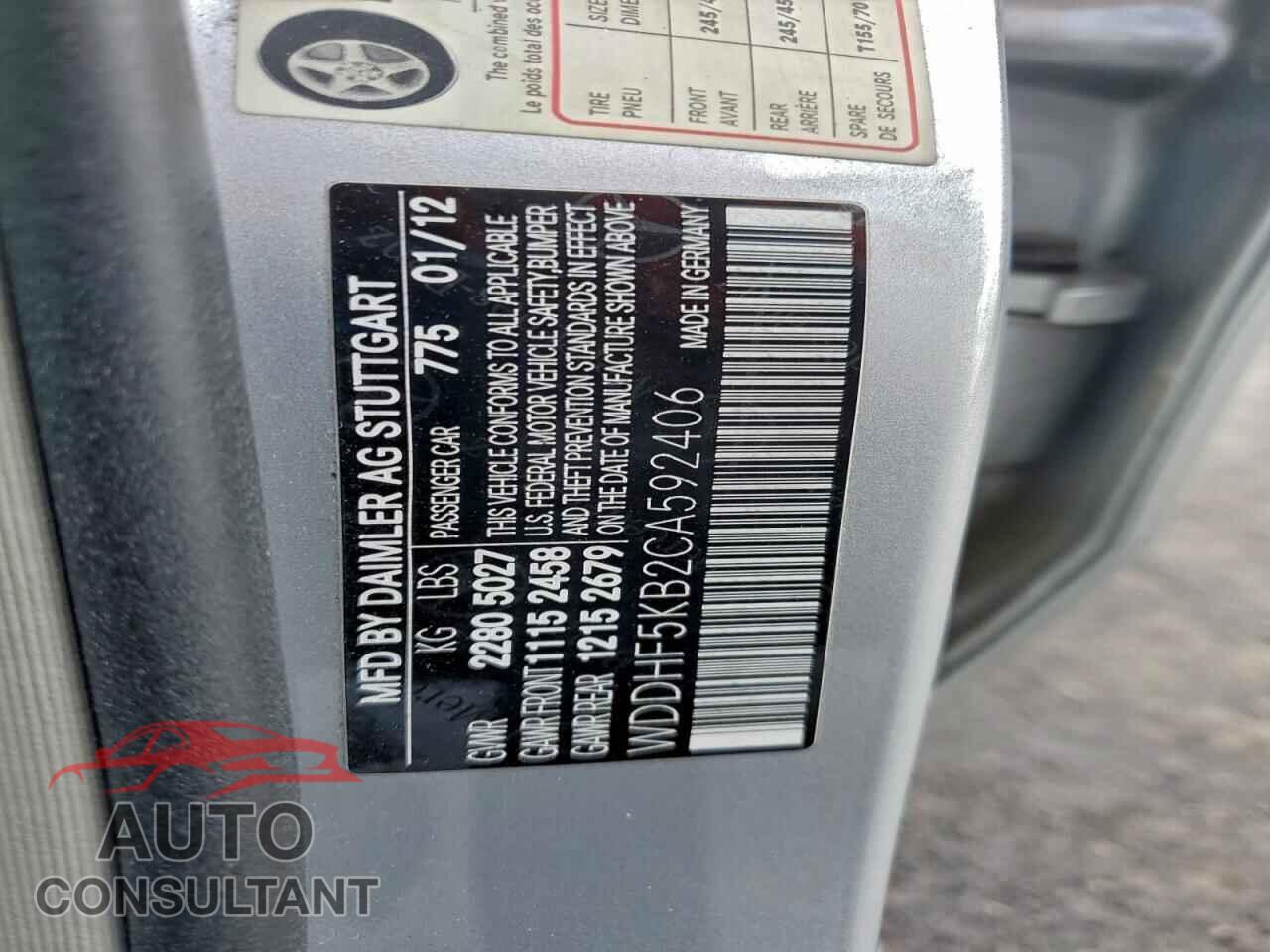 MERCEDES-BENZ E-CLASS 2012 - WDDHF5KB2CA592406
