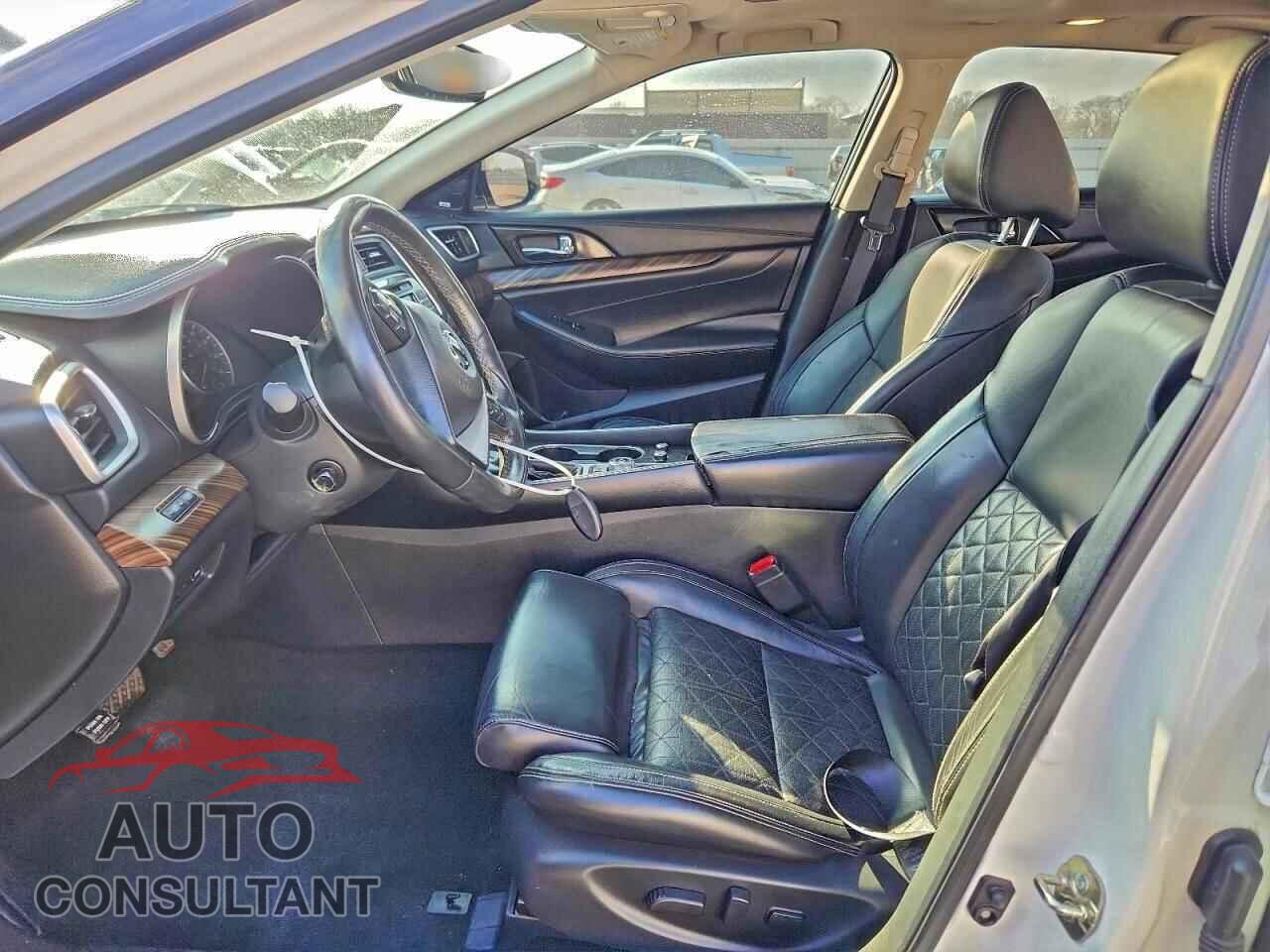 NISSAN MAXIMA 2017 - 1N4AA6AP1HC394821