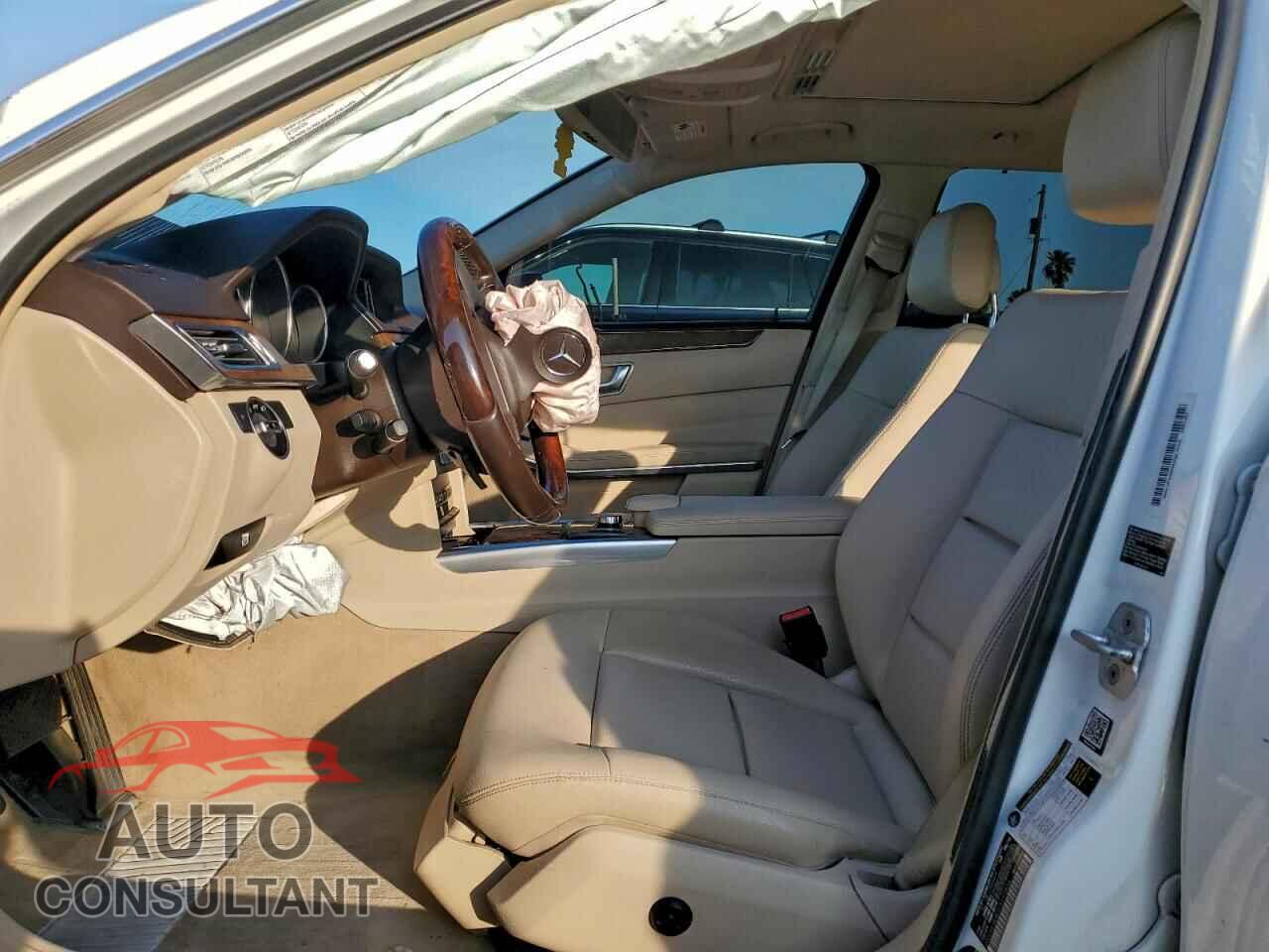 MERCEDES-BENZ E-CLASS 2014 - WDDHH8JB5EA995456