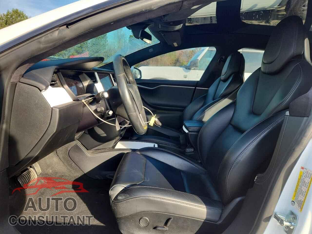 TESLA MODEL S 2019 - 5YJSA1E2XKF335096