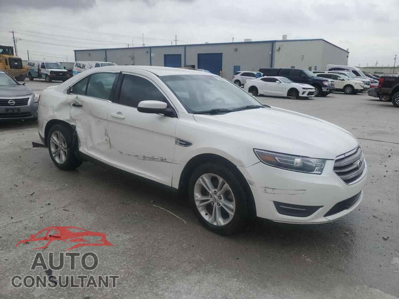 FORD TAURUS 2015 - 1FAHP2E89FG202060