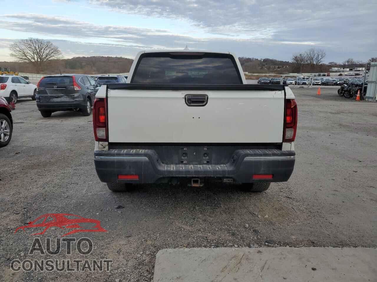 HONDA RIDGELINE 2017 - 5FPYK3F67HB008823