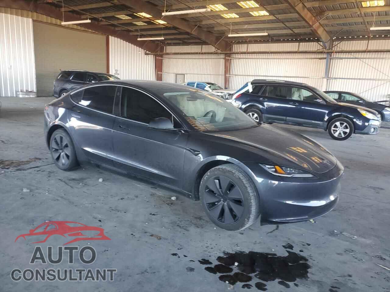TESLA MODEL 3 2025 - 5YJ3E1EA8SF968129