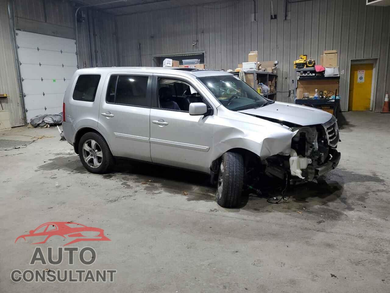 HONDA PILOT 2013 - 5FNYF4H58DB029567