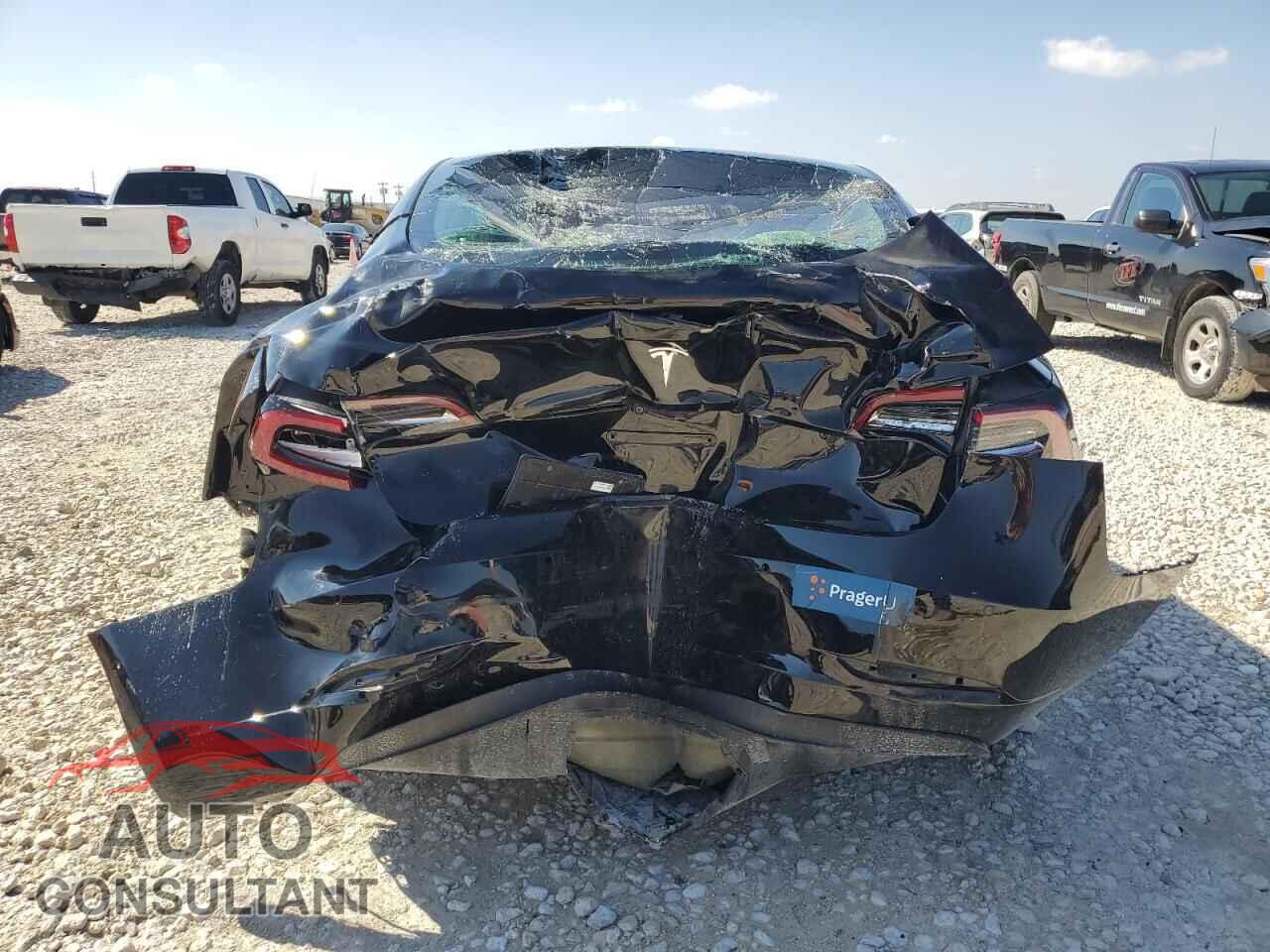 TESLA MODEL 3 2022 - 5YJ3E1EA9NF345364