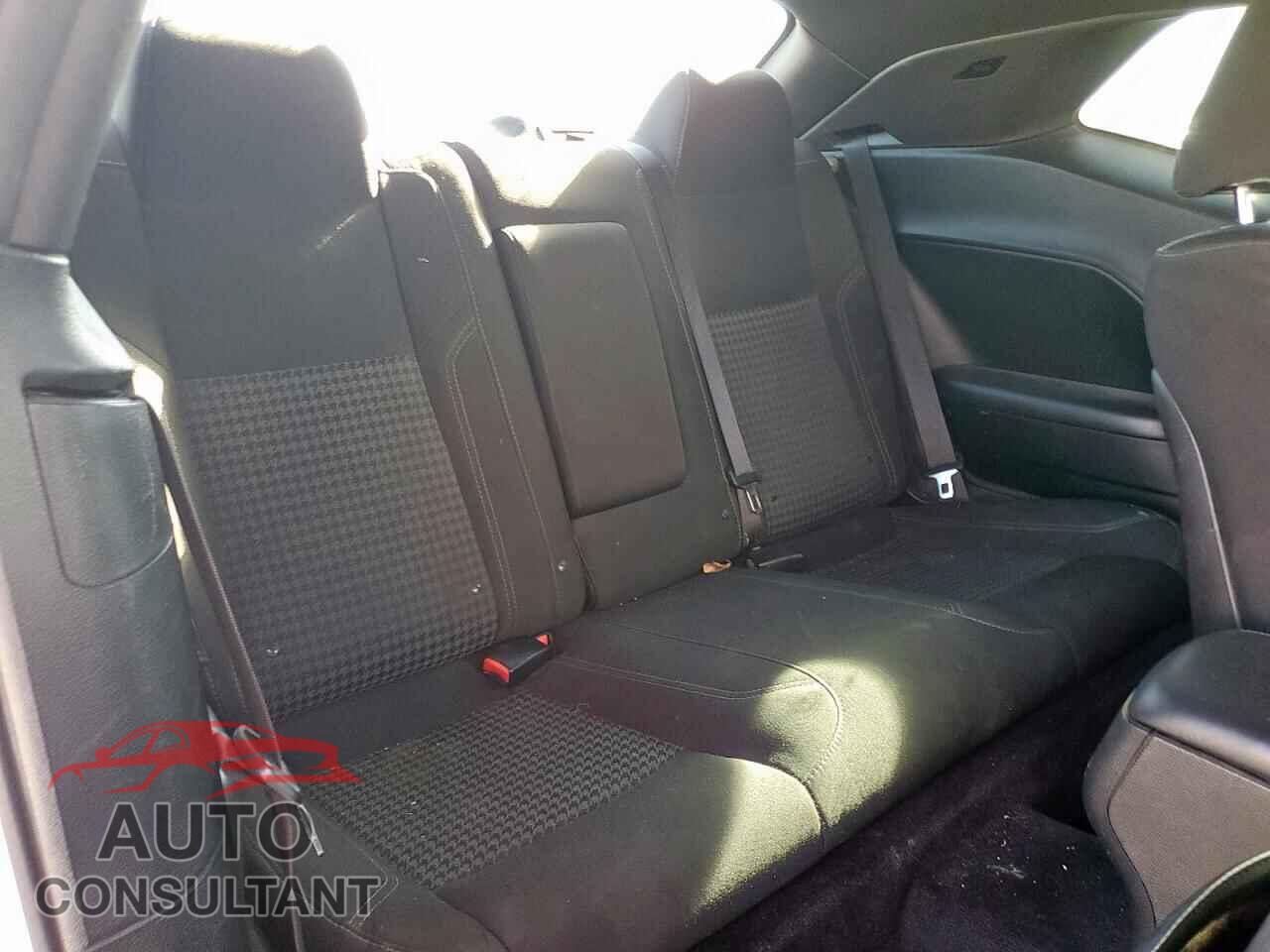 DODGE CHALLENGER 2017 - 2C3CDZAG8HH611438