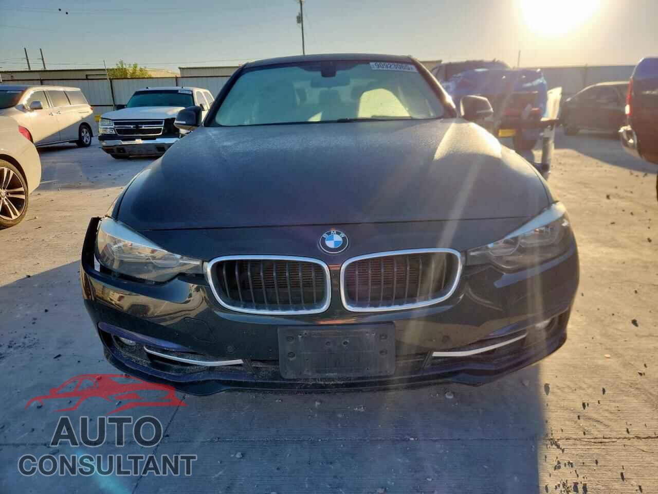 BMW 3 SERIES 2016 - WBA8E9G58GNU29830