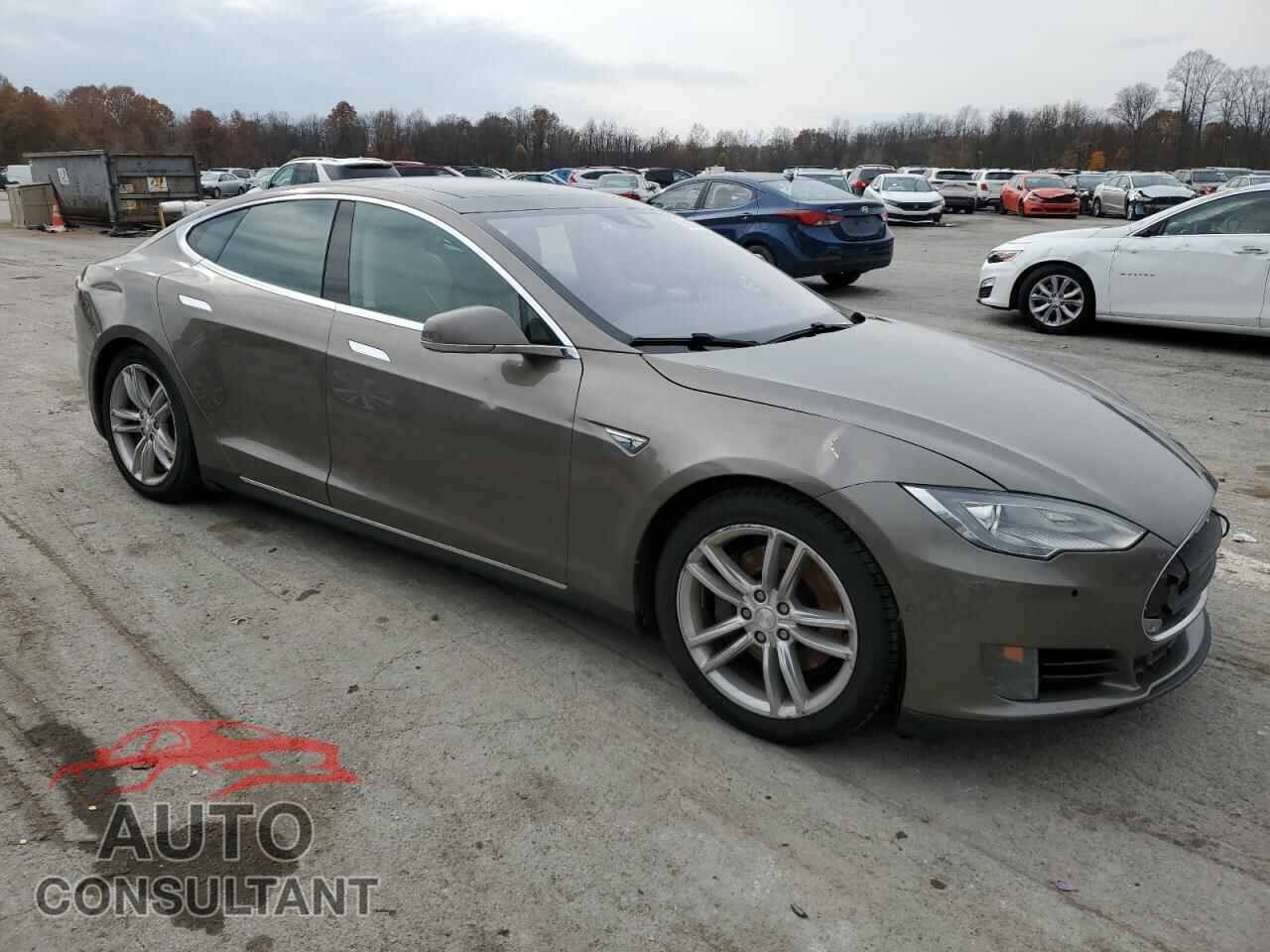 TESLA MODEL S 2015 - 5YJSA1S29FF094996