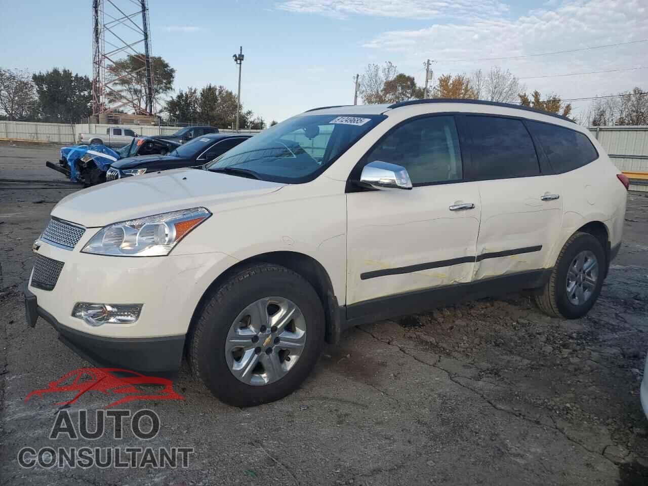 CHEVROLET TRAVERSE 2012 - 1GNKREED2CJ310244