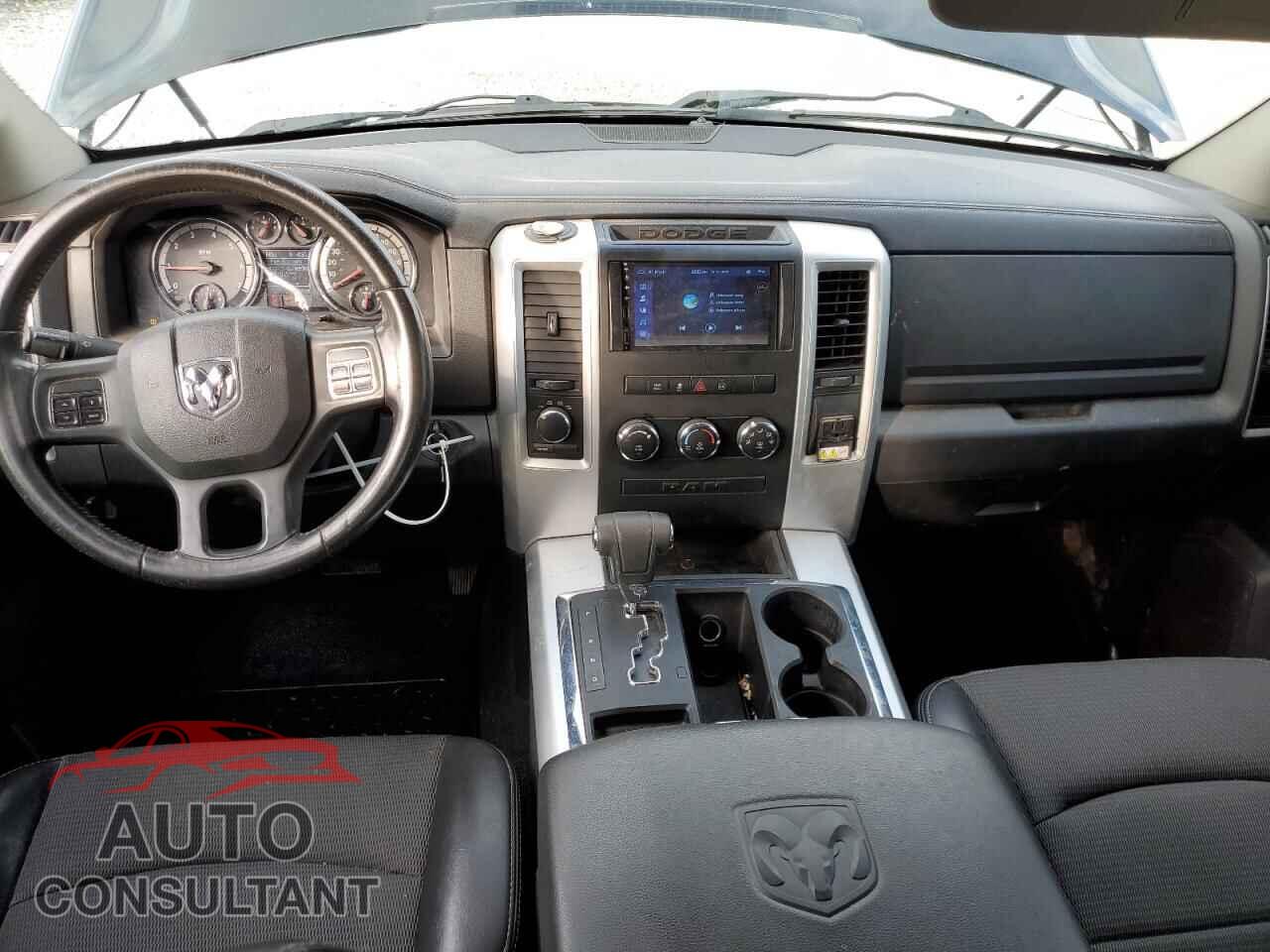 DODGE RAM 1500 2012 - 1C6RD7MT3CS106161