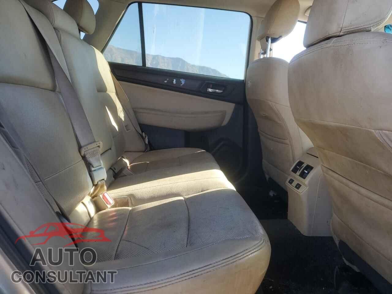 SUBARU OUTBACK 2015 - 4S4BSBLC8F3210918
