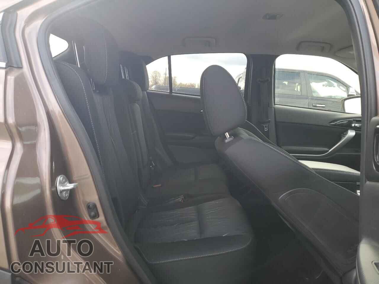 MITSUBISHI ECLIPSE 2018 - JA4AT5AA0JZ068483