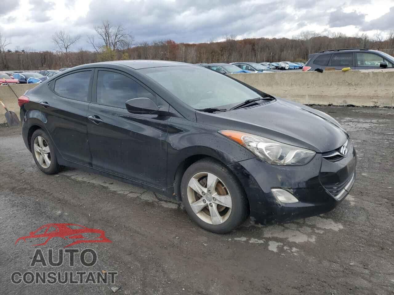HYUNDAI ELANTRA 2012 - KMHDH4AE2CU272196