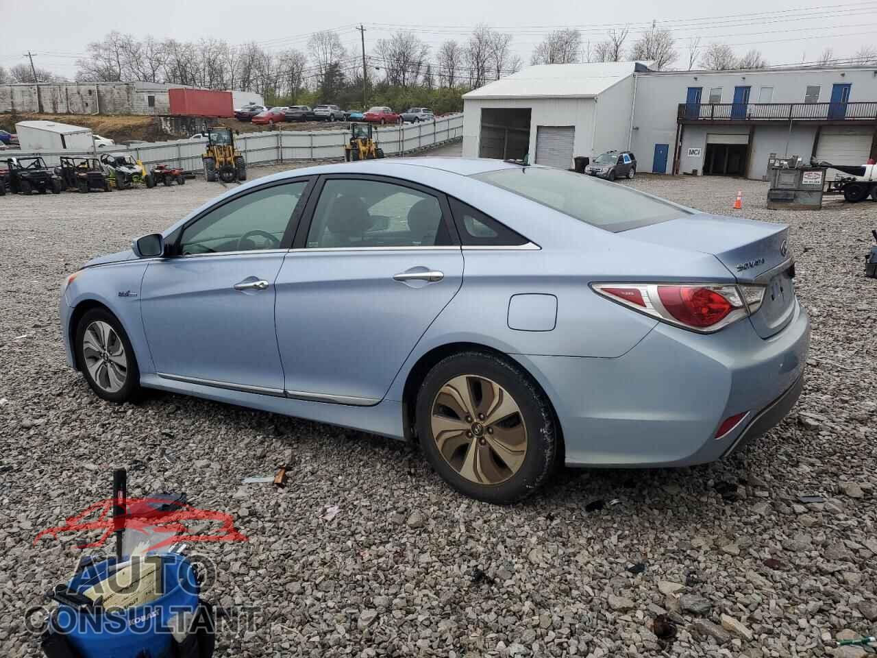 HYUNDAI SONATA 2014 - KMHEC4A41EA111224