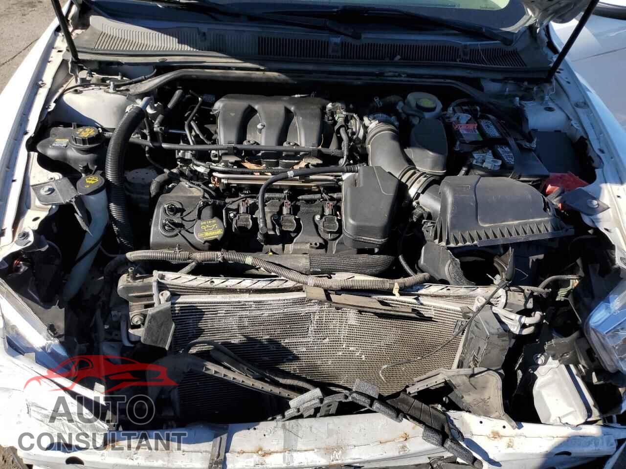 FORD TAURUS 2013 - 1FAHP2E82DG166077