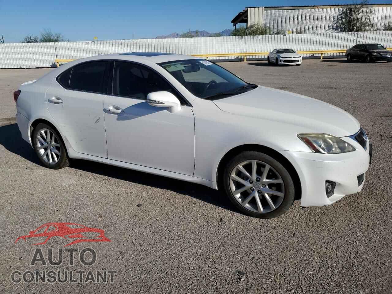 LEXUS IS 2012 - JTHBF5C20C5158359