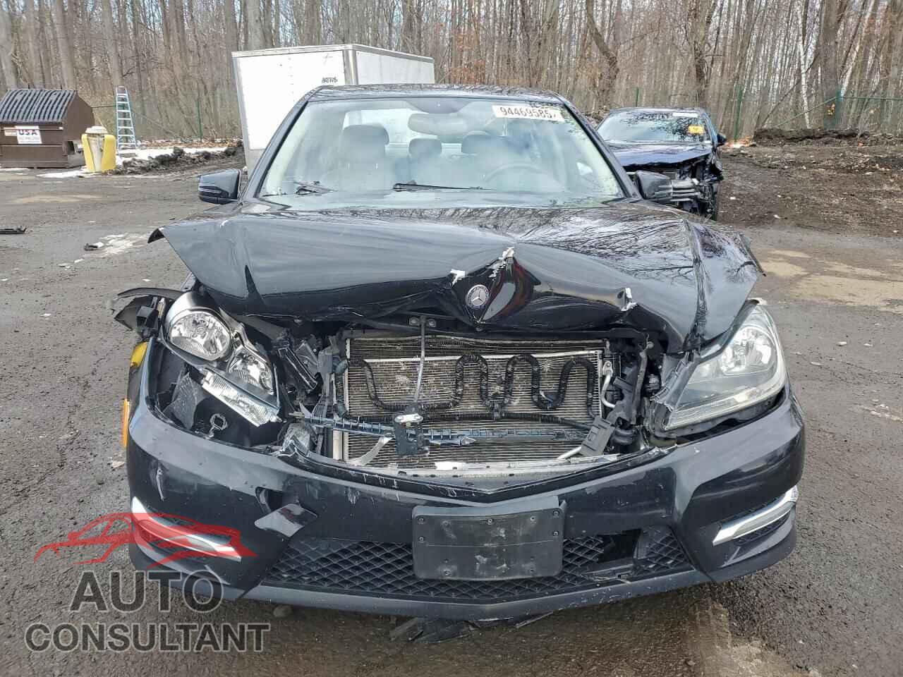 MERCEDES-BENZ C-CLASS 2012 - WDDGF8BB1CR194621