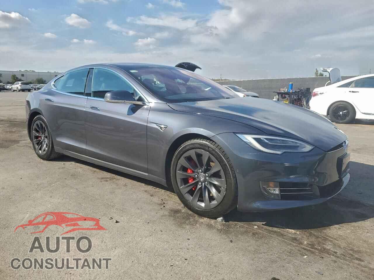 TESLA MODEL S 2019 - 5YJSA1E4XKF312841