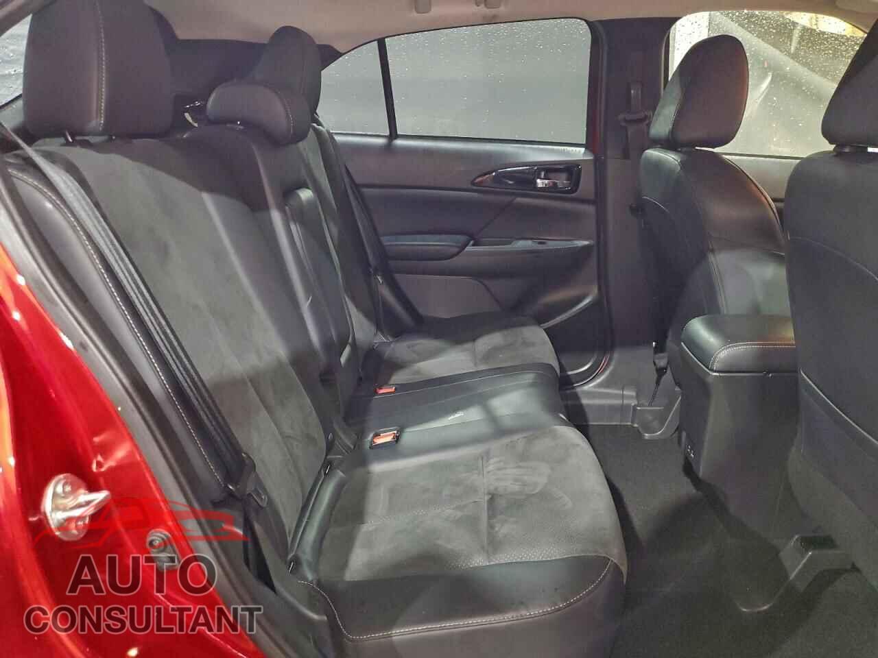 MITSUBISHI ECLIPSE 2024 - JA4ATWAA3RZ017495