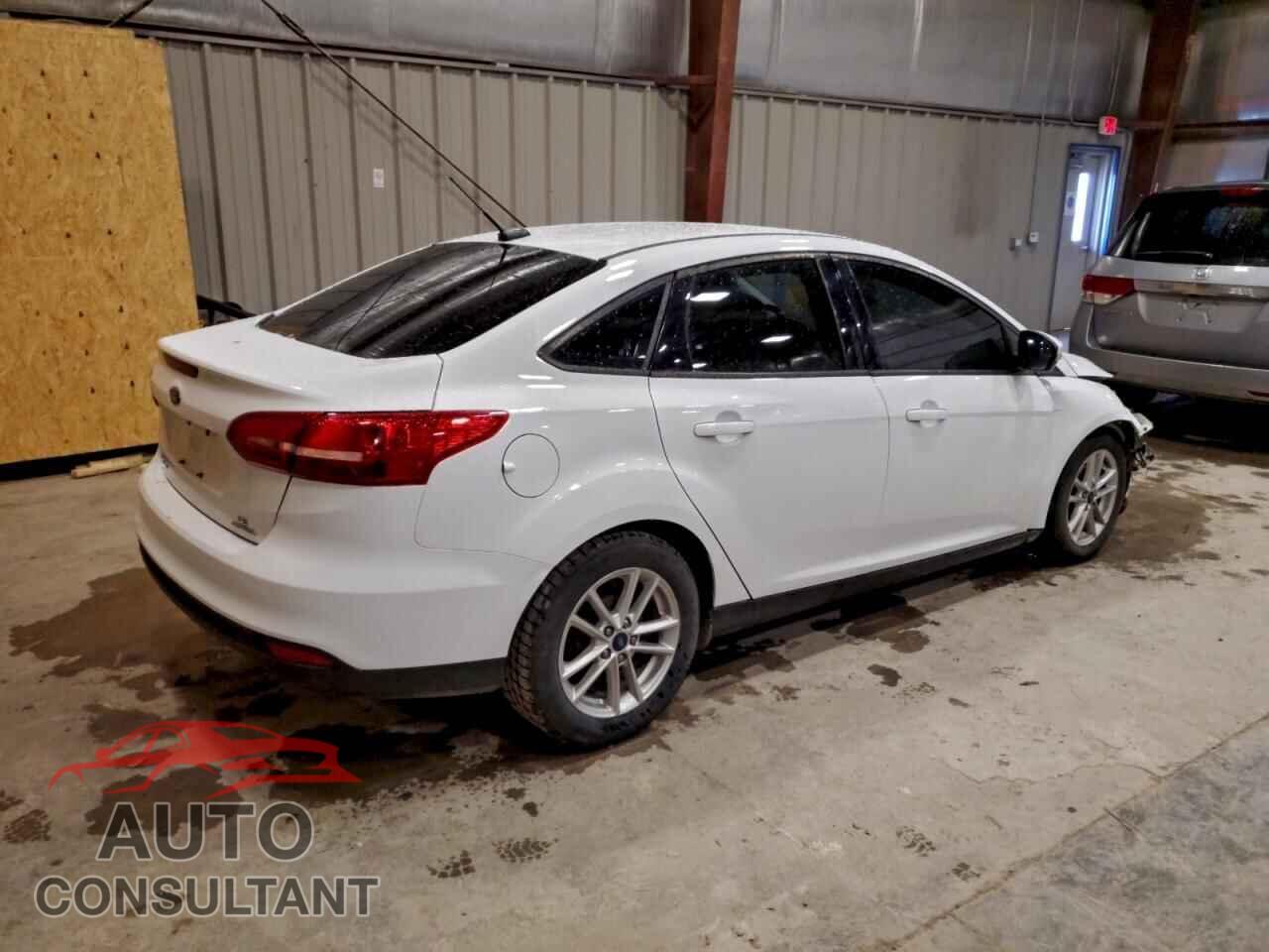 FORD FOCUS 2016 - 1FADP3F25GL303524