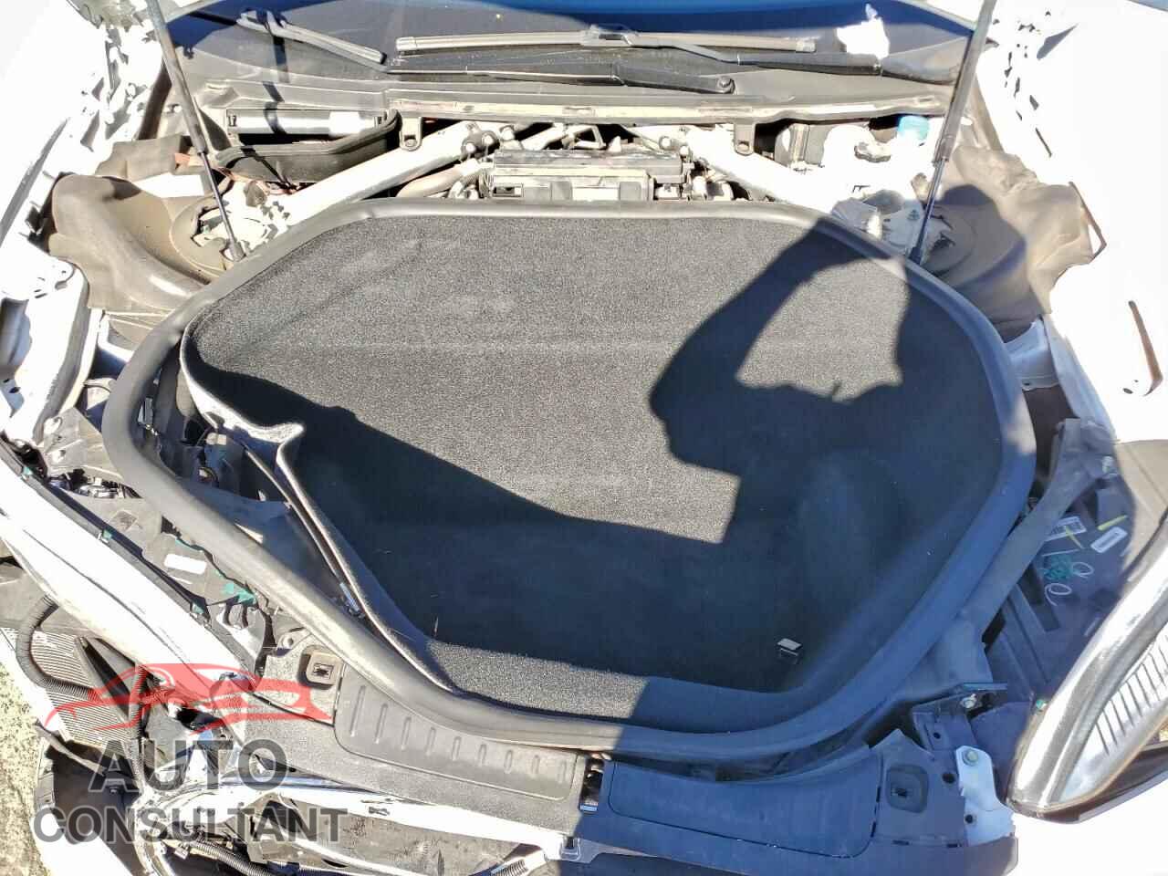 TESLA MODEL S 2016 - 5YJSA1E28GF134157