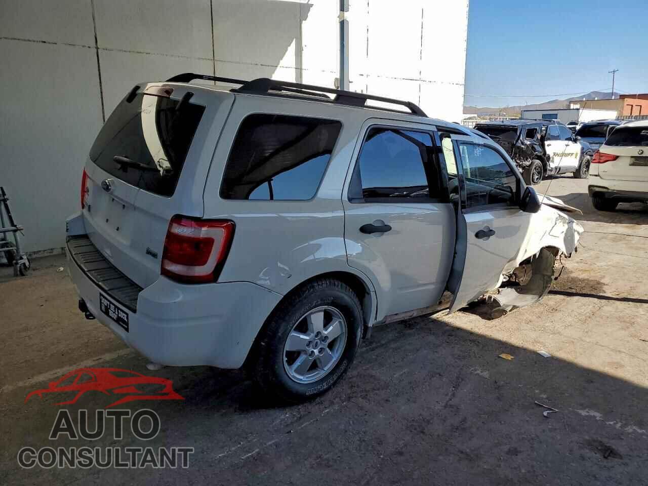FORD ESCAPE 2010 - 1FMCU0DGXAKA09895