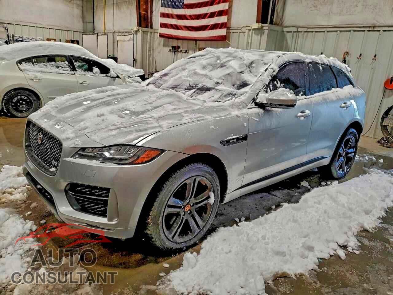 JAGUAR F-PACE 2017 - SADCL2BVXHA493544